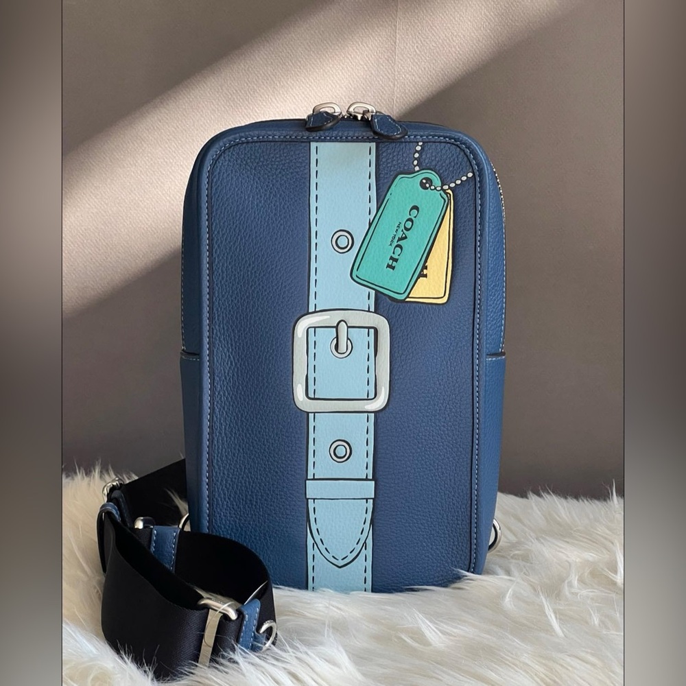 CH232 - Coach Sullivan Pack with Trompe L’oeil Print